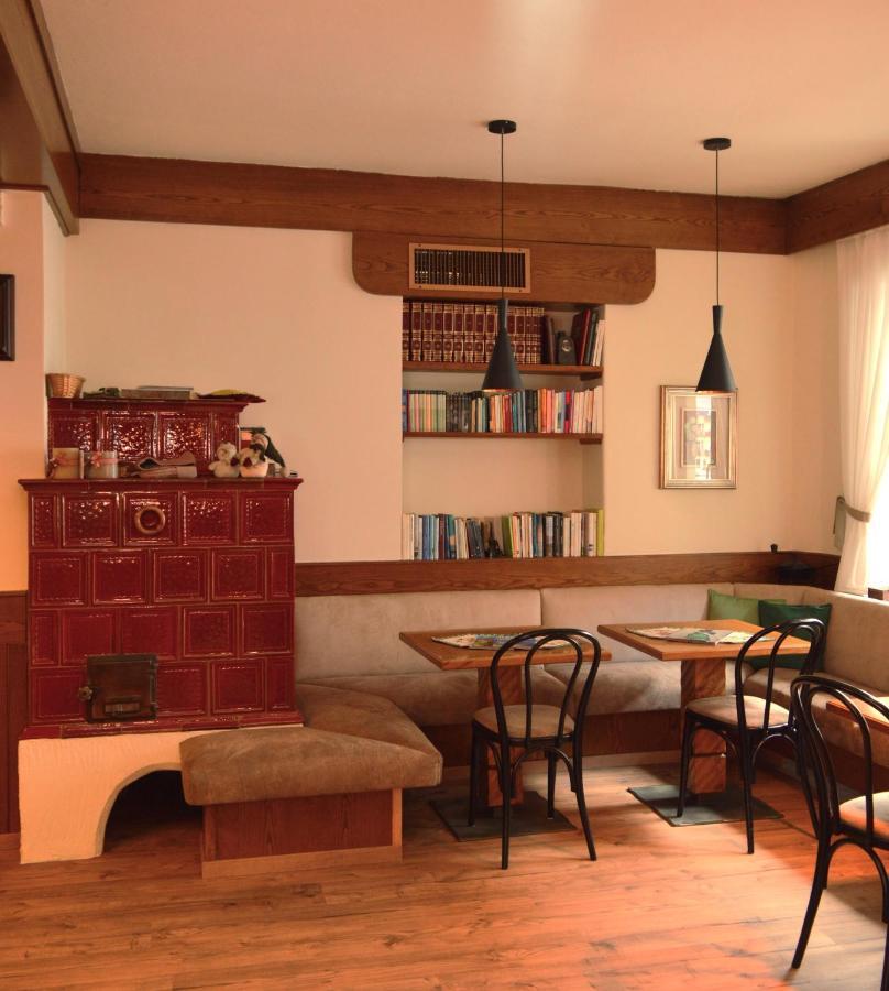 Hotel Wanda Pinzolo Bagian luar foto