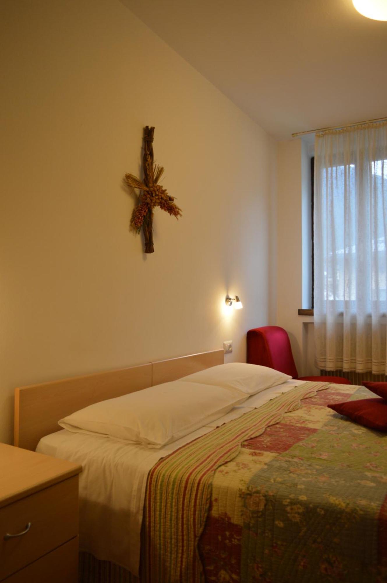 Hotel Wanda Pinzolo Bagian luar foto