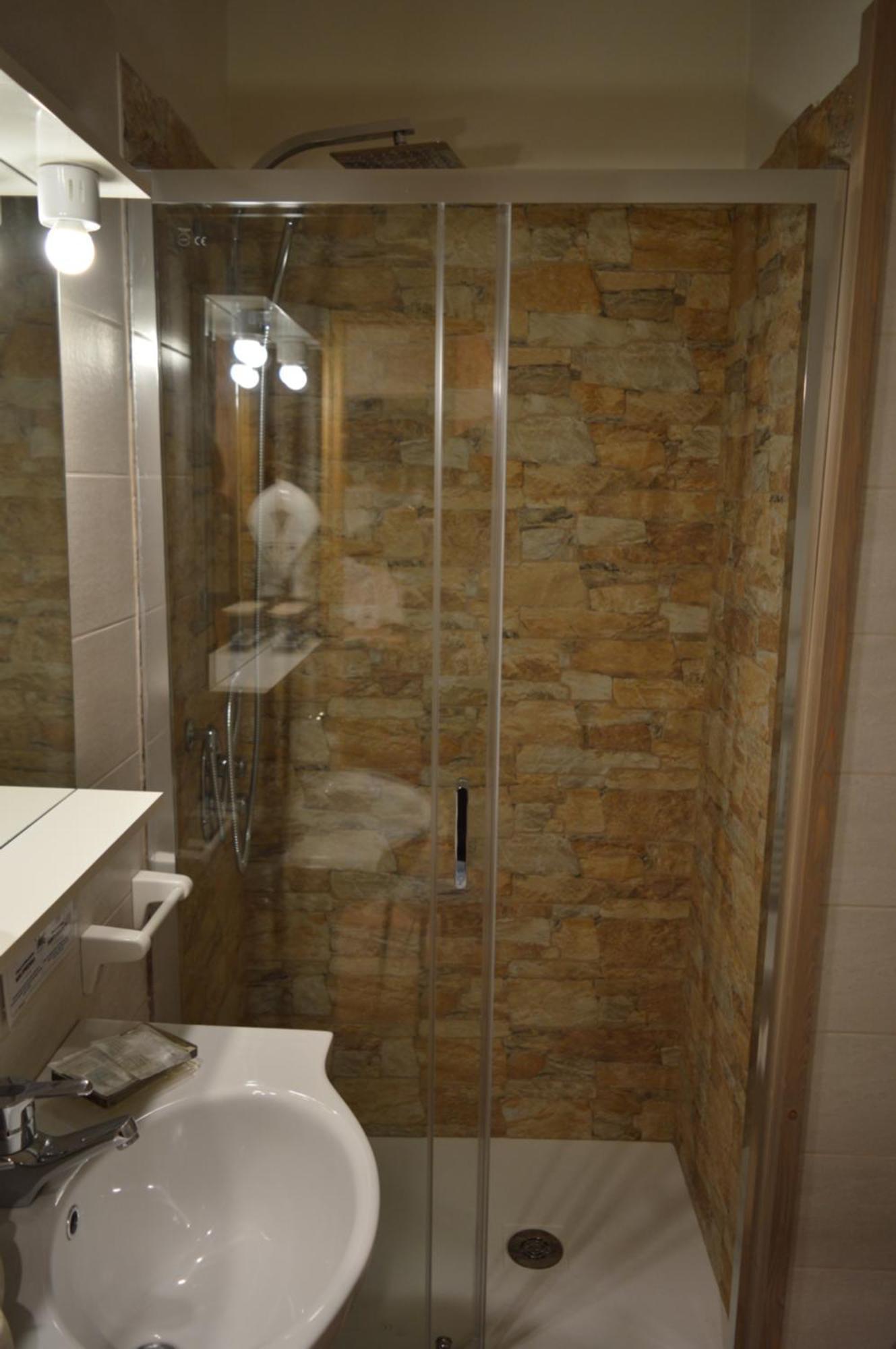 Hotel Wanda Pinzolo Bagian luar foto