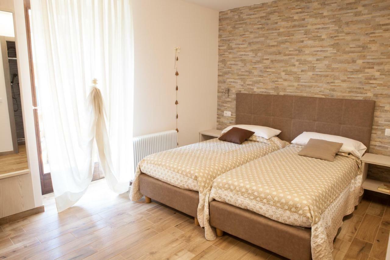Hotel Wanda Pinzolo Bagian luar foto